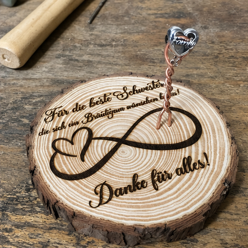 Persönlich gravierte Holzscheibe als Dankeschön-Geschenk